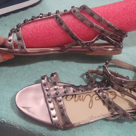 Sam Edelman Berkeley pewter studded gladiator flats open toe sandals 8 - Picture 3 of 9